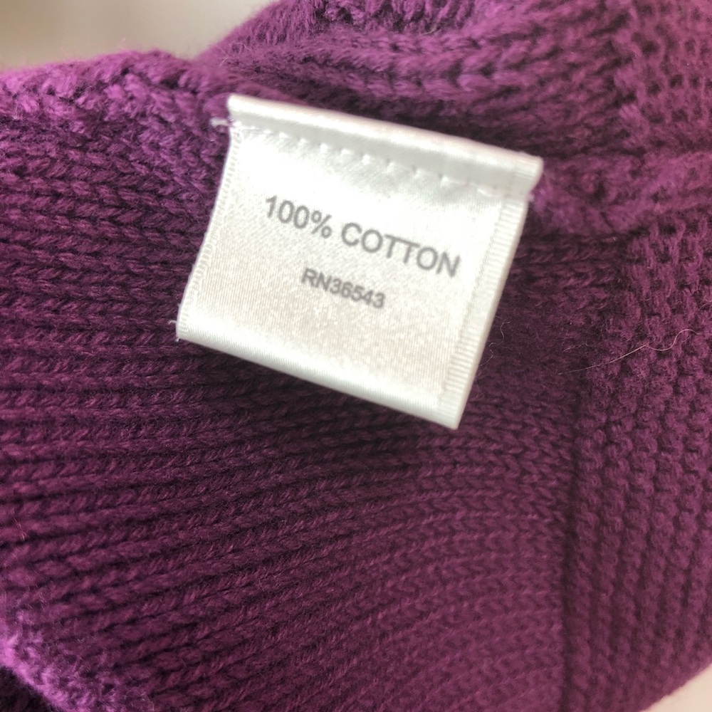 New Van Heusen floral plum large sweater (#23) - Picture 8 of 8